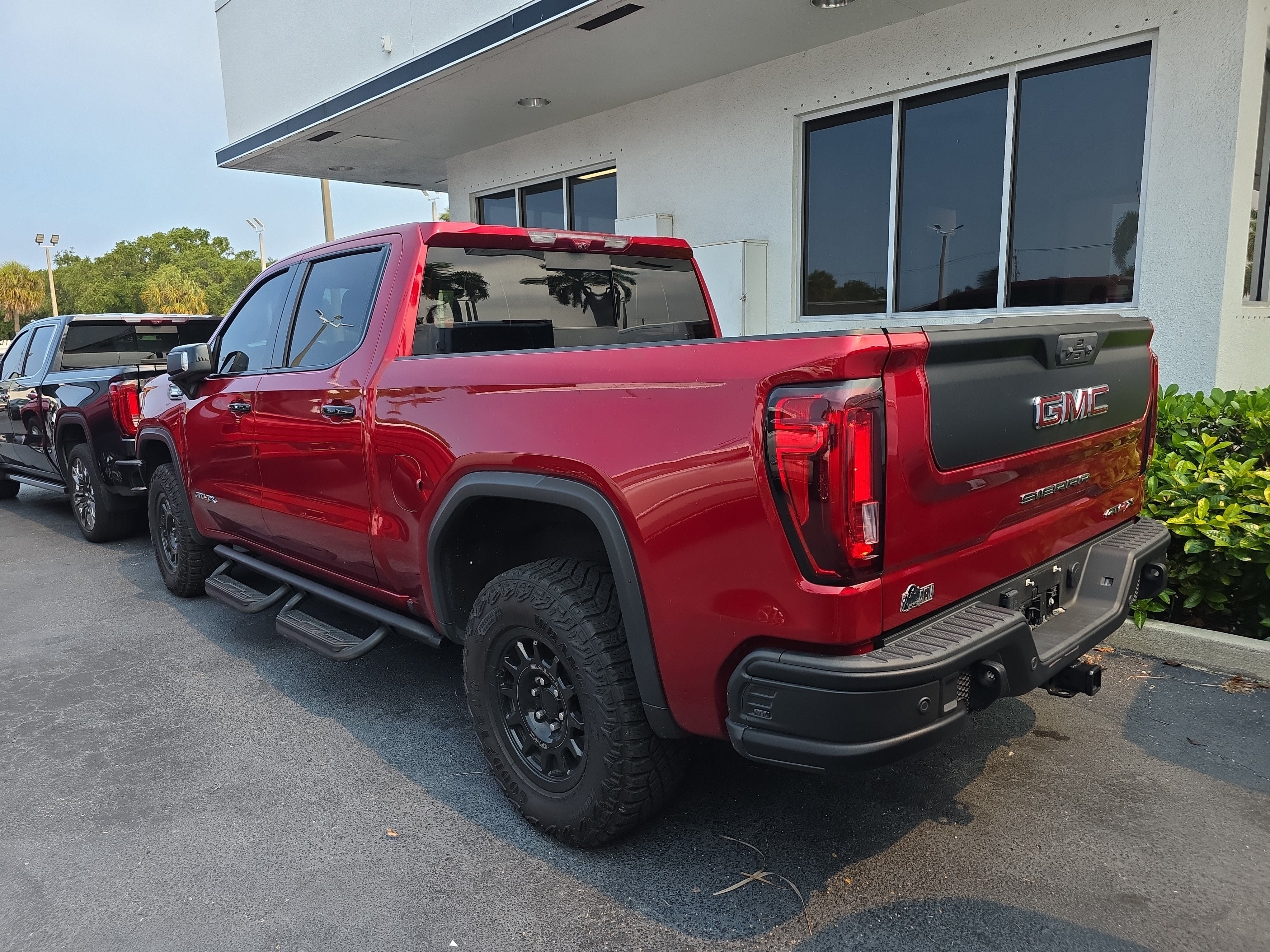 2024 GMC Sierra 1500 AT4X