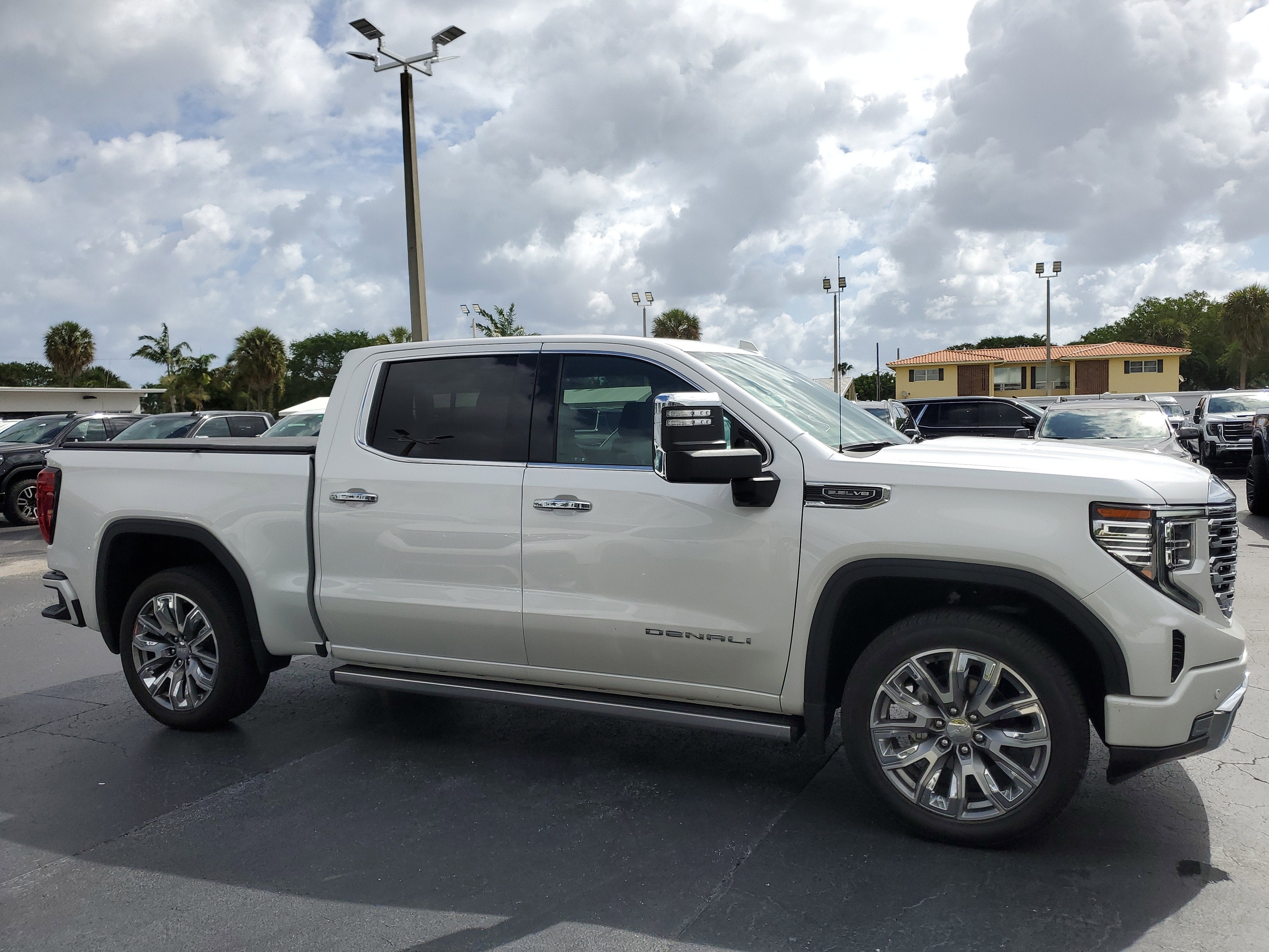 2024 GMC Sierra 1500 Denali
