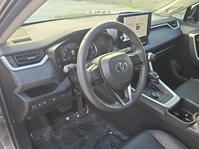 2024 Toyota RAV4 Hybrid XLE Premium