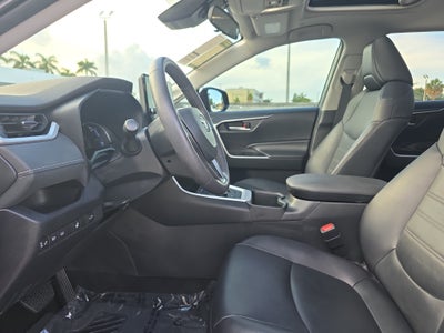 2024 Toyota RAV4 Hybrid XLE Premium