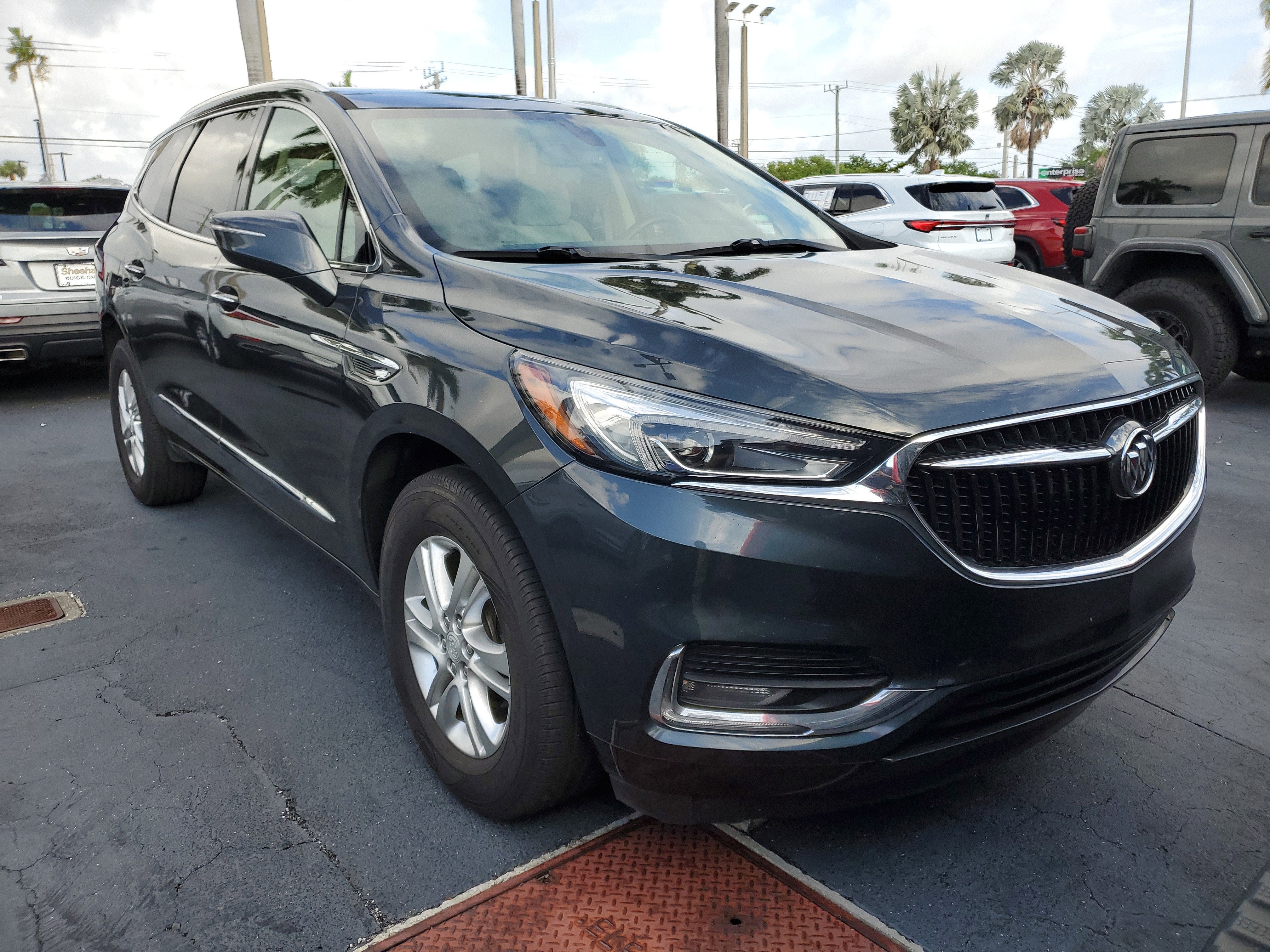 2020 Buick Enclave Essence