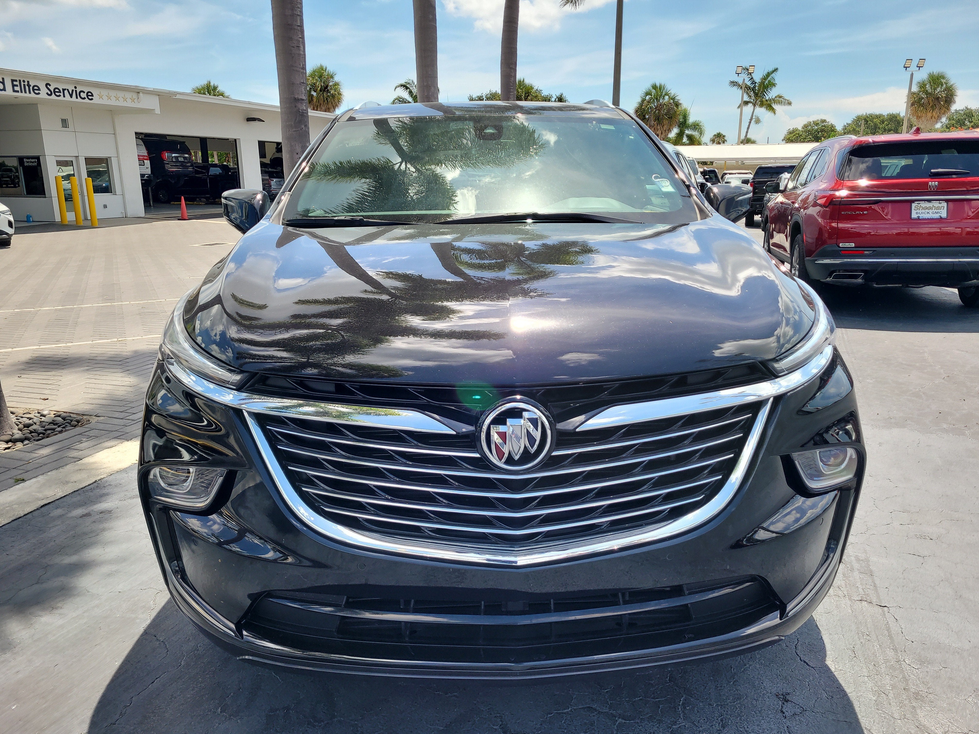 2023 Buick Enclave Essence