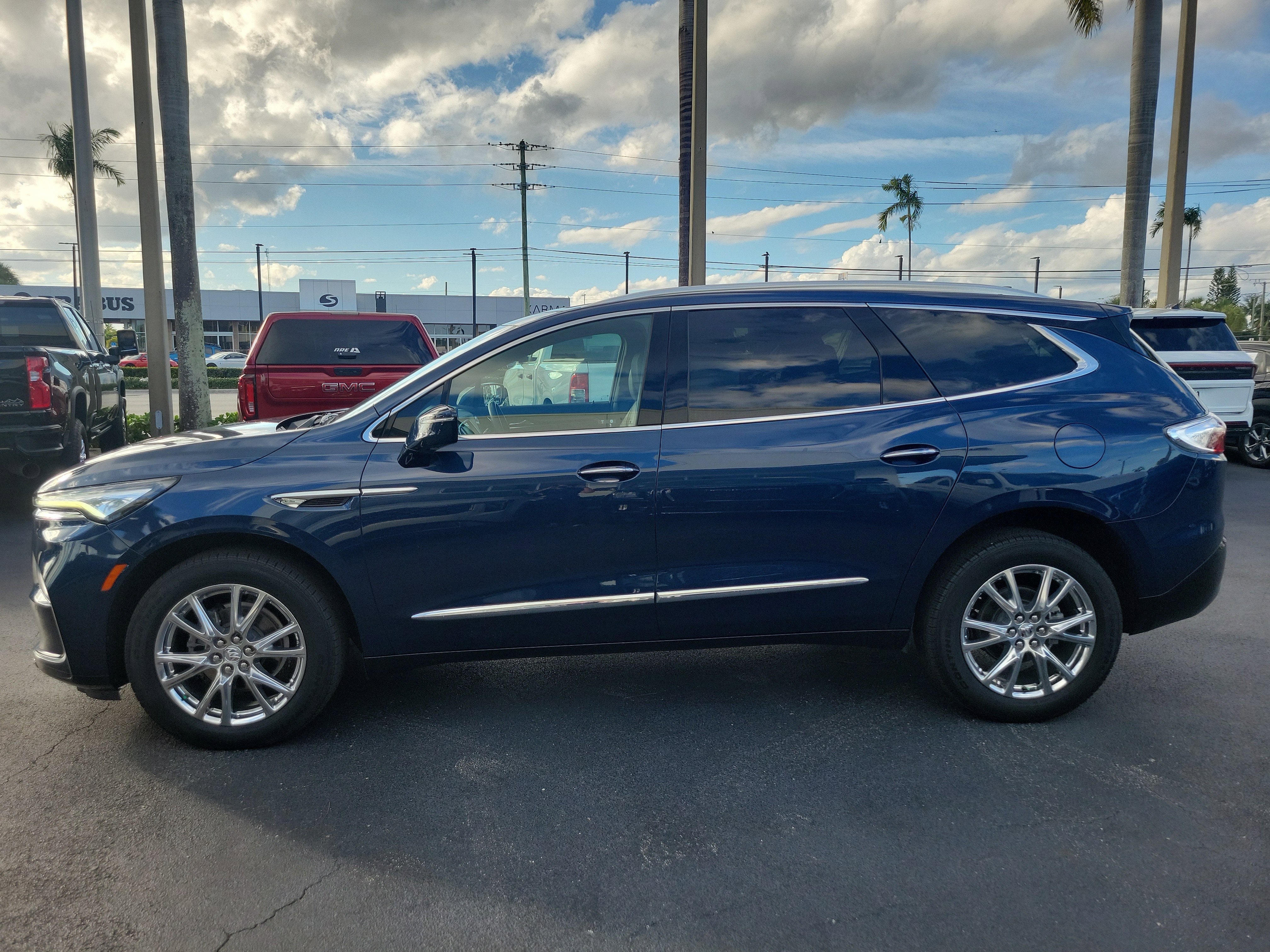 2023 Buick Enclave Premium