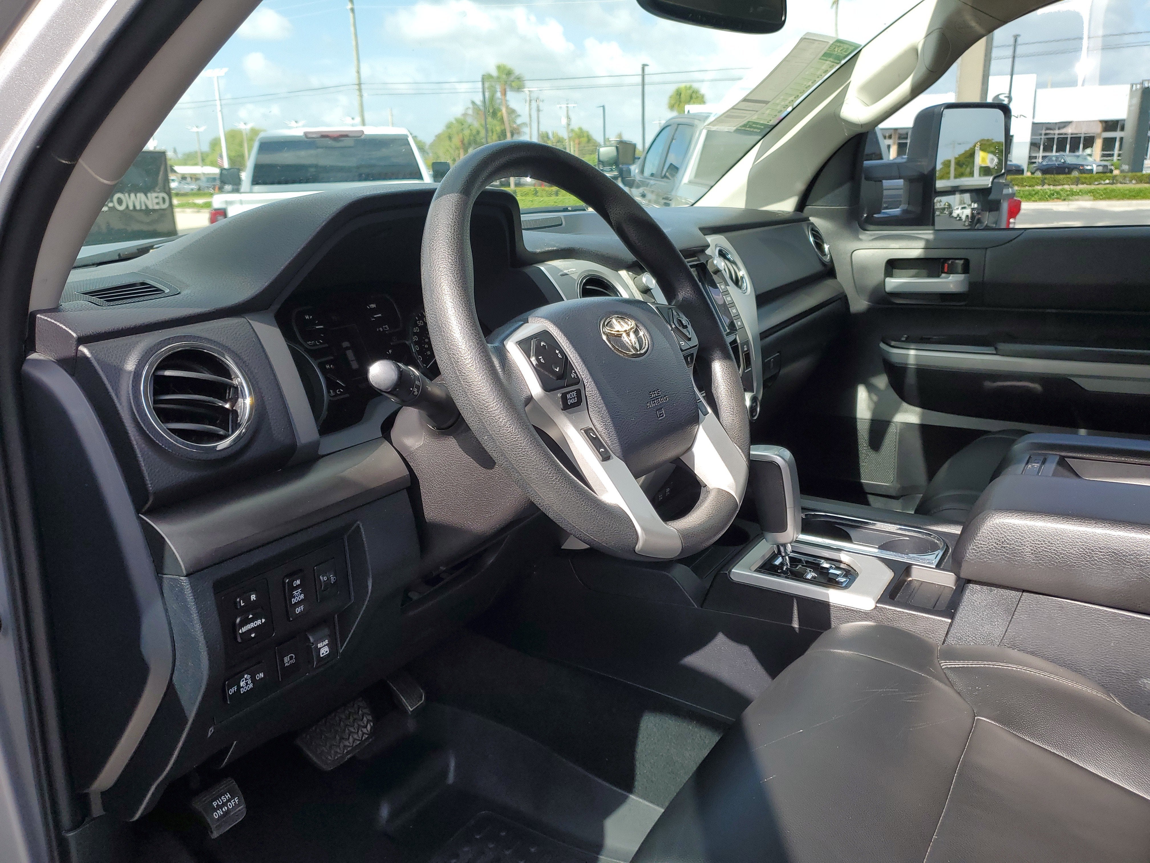 2020 Toyota Tundra 2WD SR5