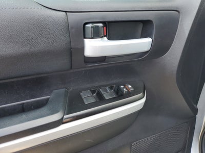 2020 Toyota Tundra 2WD SR5