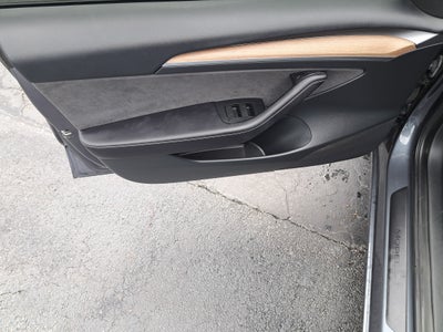 2023 Tesla Model 3 Base