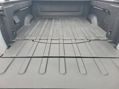 2022 RIVIAN R1T Adventure Package