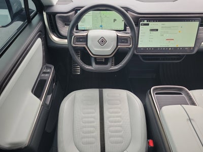 2022 RIVIAN R1T Adventure Package