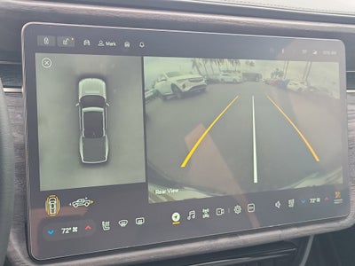 2022 RIVIAN R1T Adventure Package