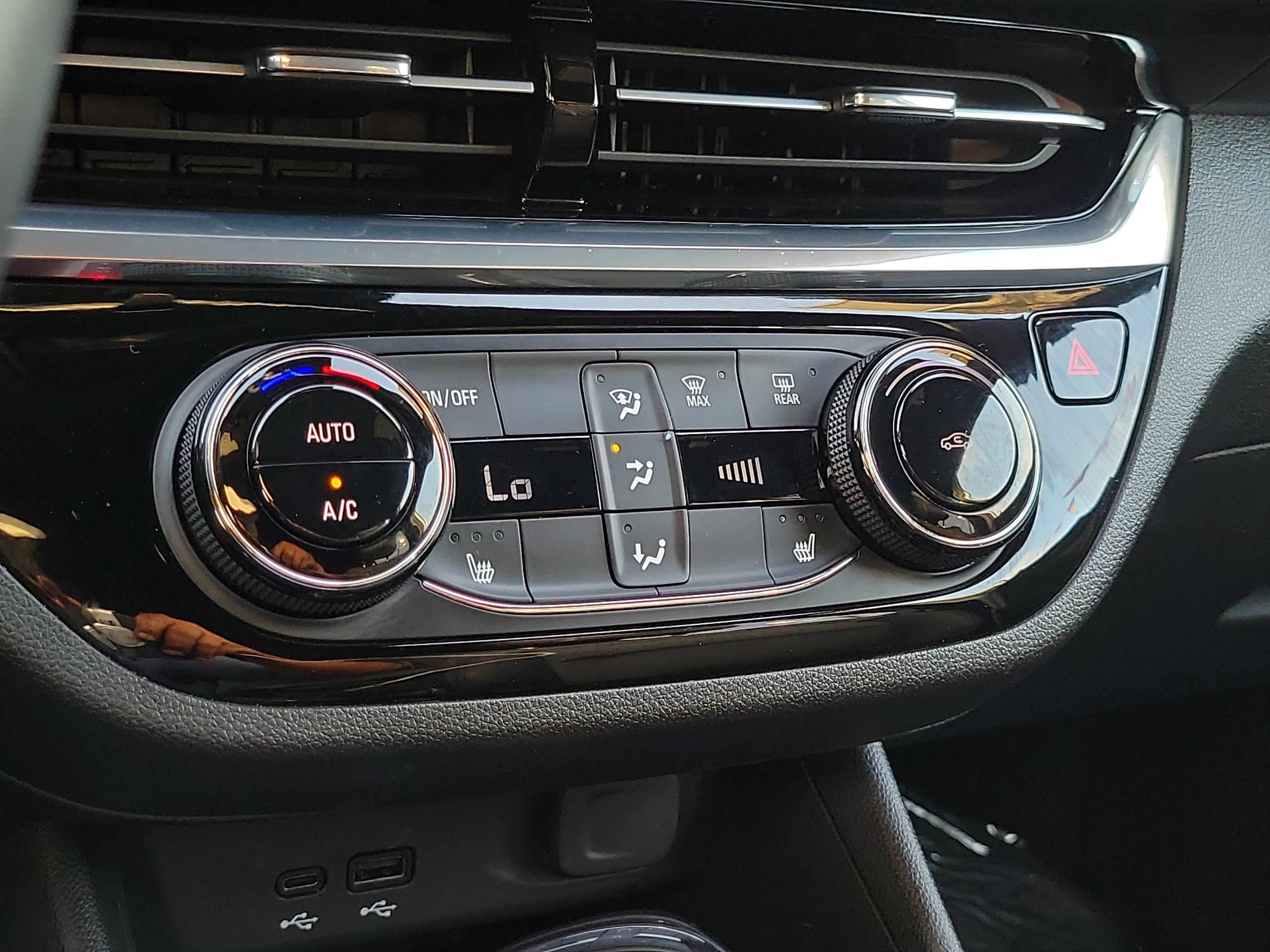 2024 Buick Envista Sport Touring