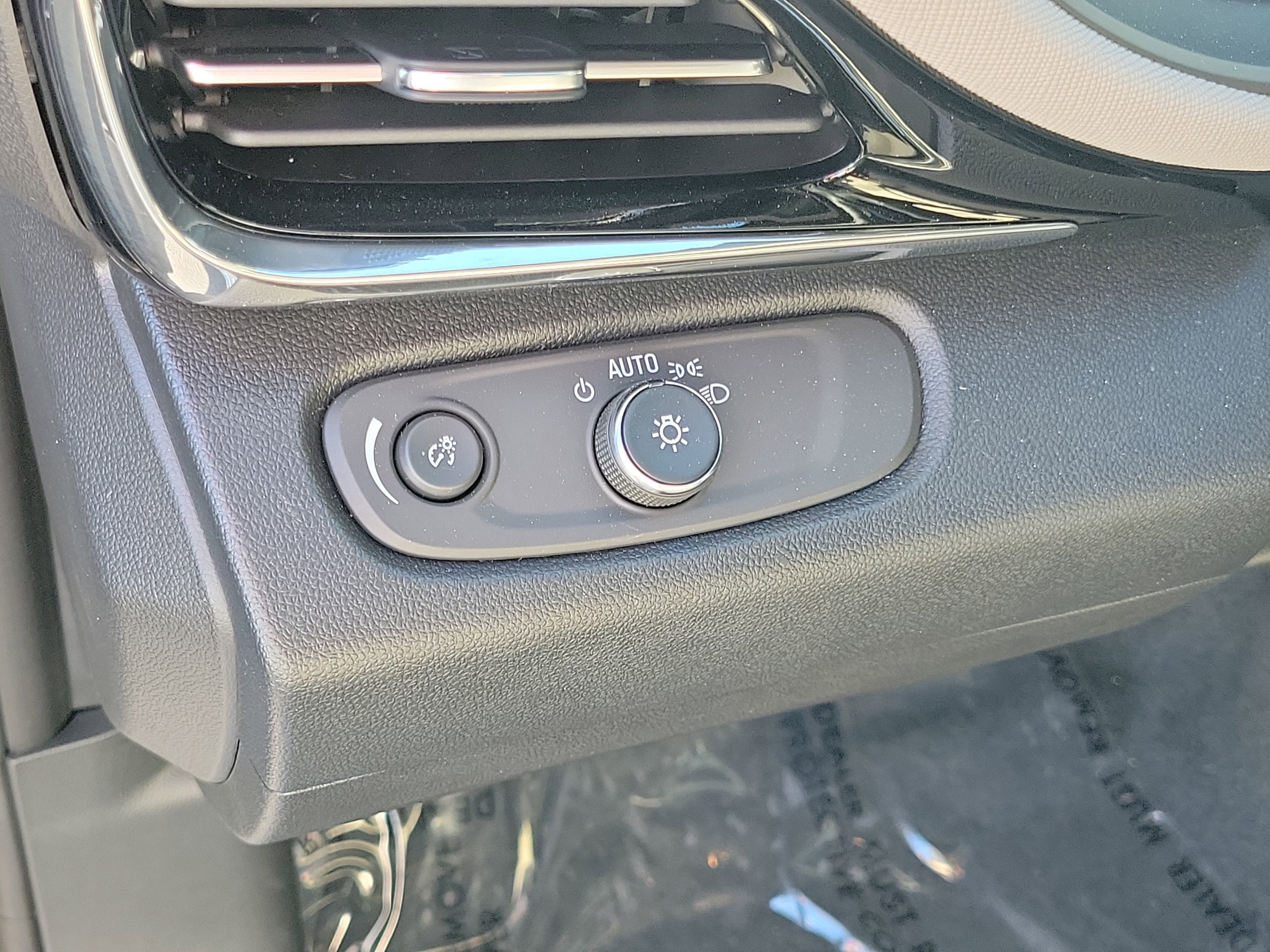 2025 Buick Envista Avenir