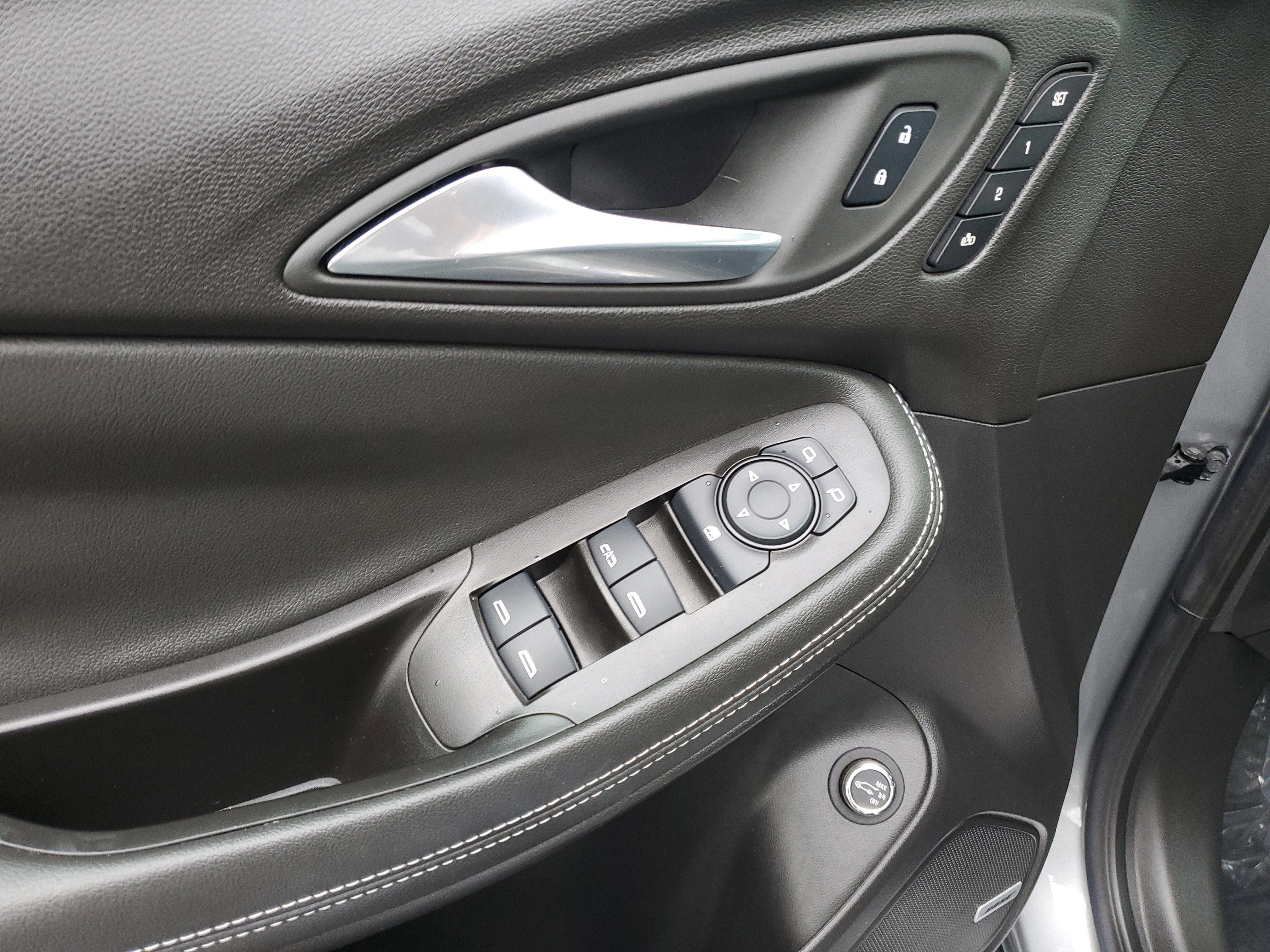 2024 Buick Encore GX Avenir