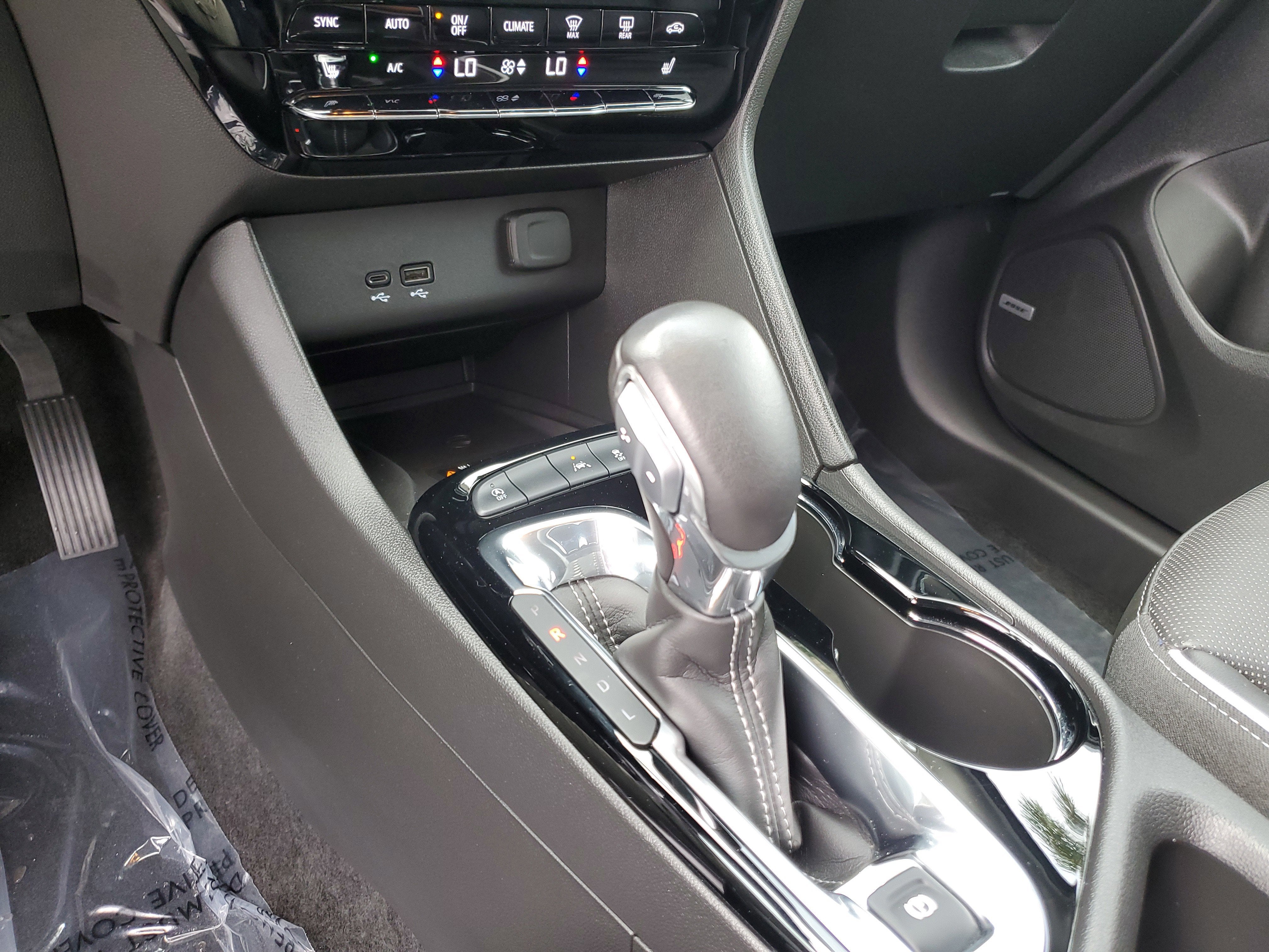 2024 Buick Encore GX Avenir