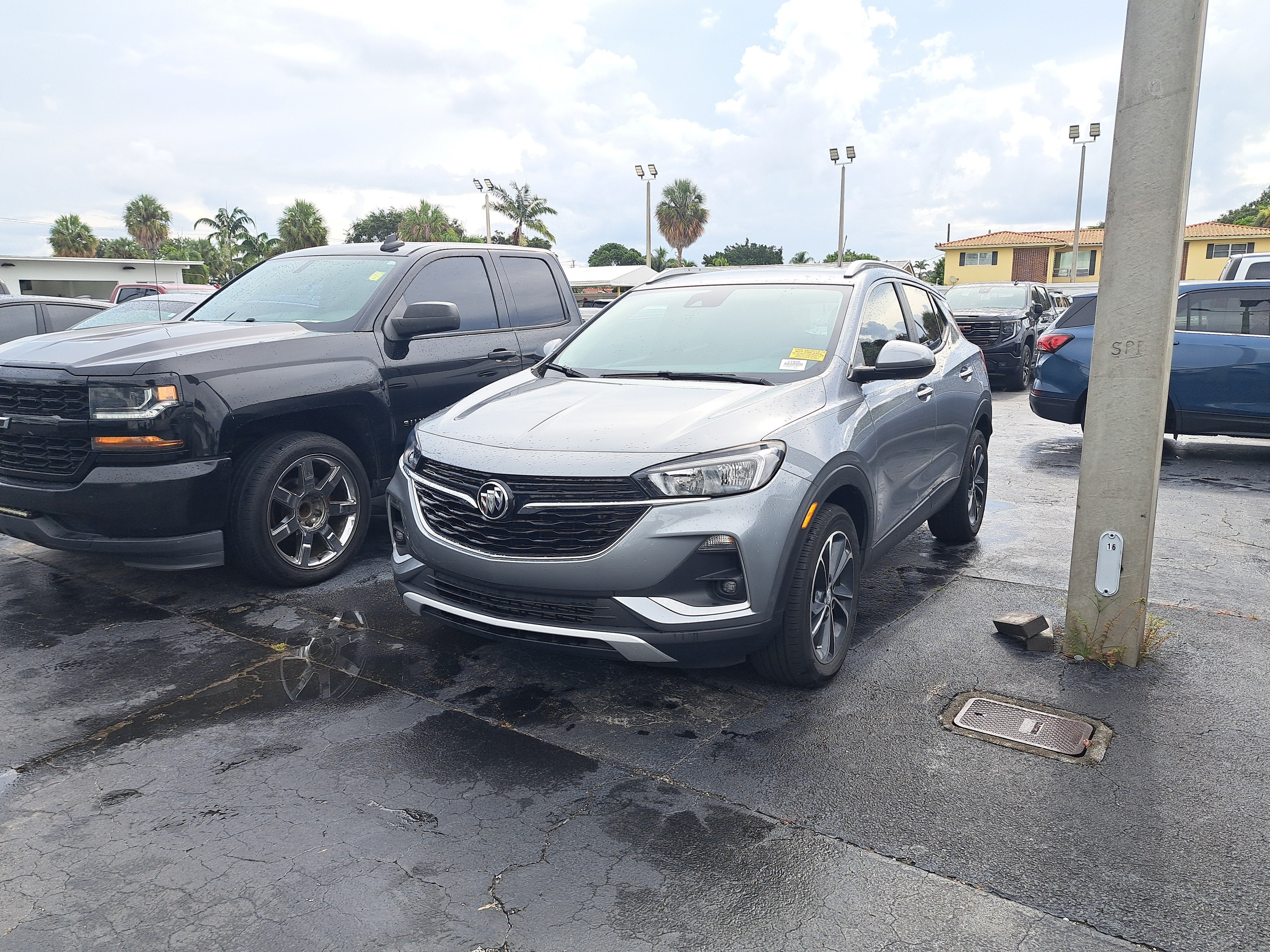 2023 Buick Encore GX Select