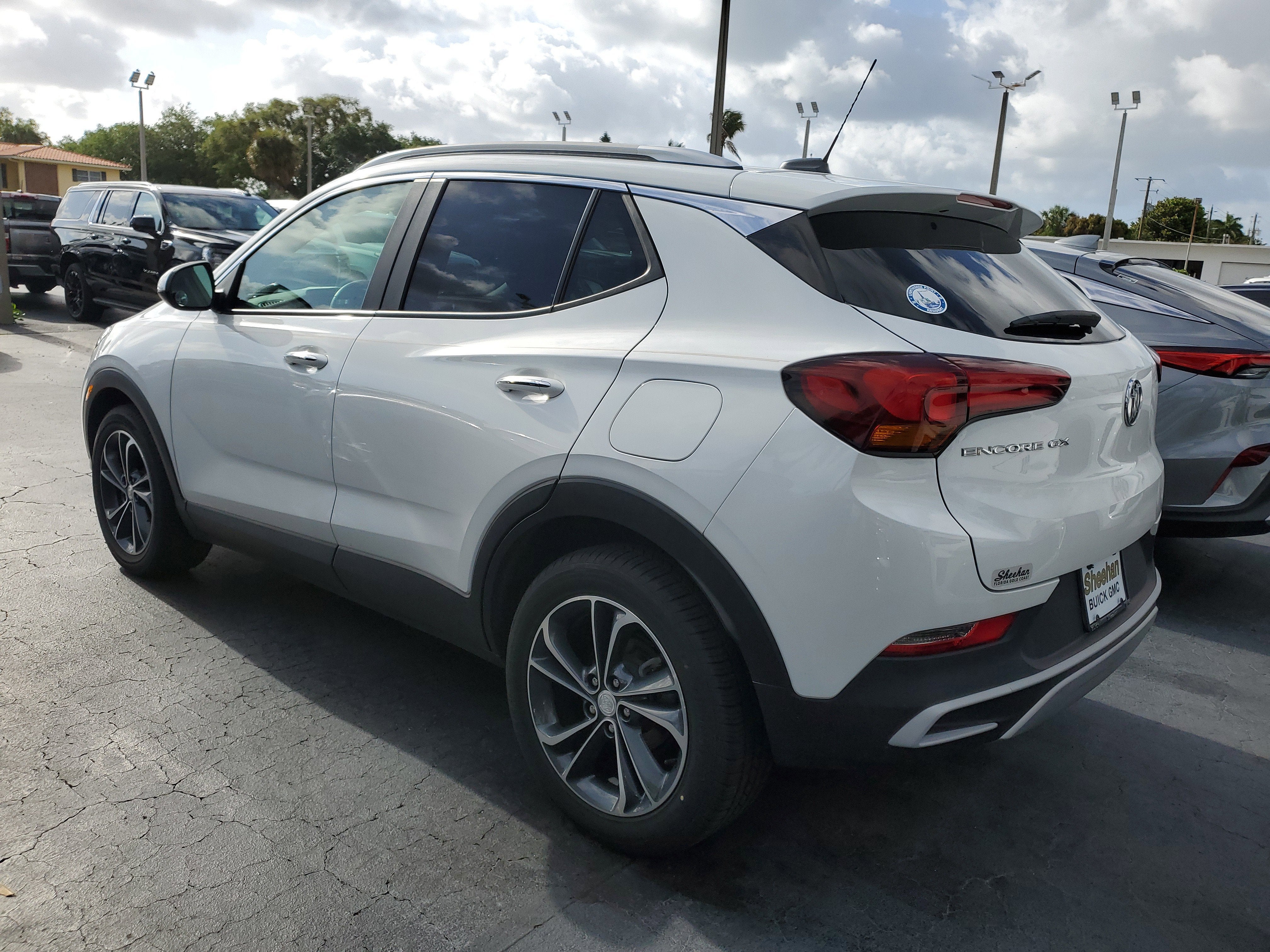 2023 Buick Encore GX Select