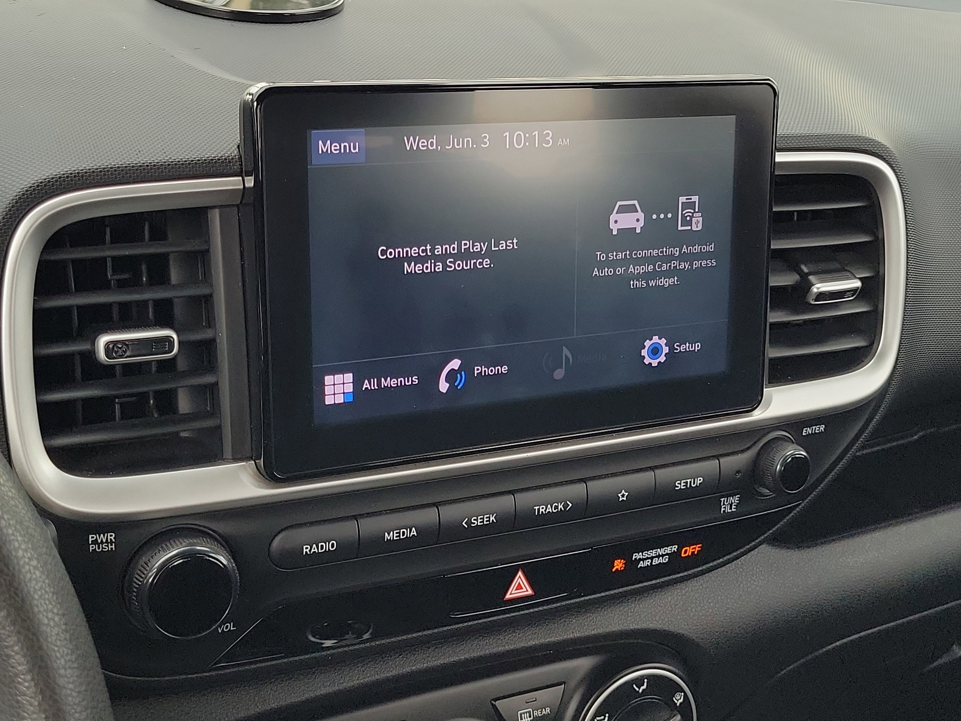 2022 Hyundai Venue SE