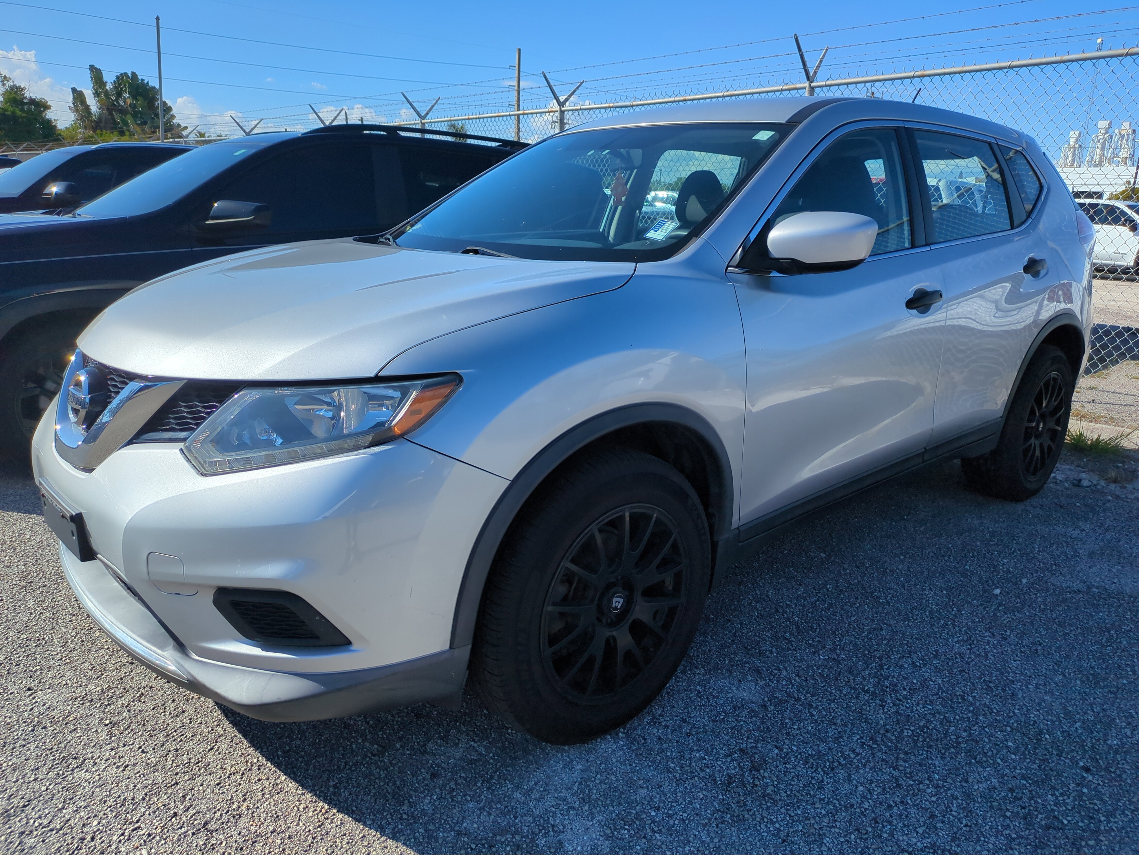 2016 Nissan Rogue S