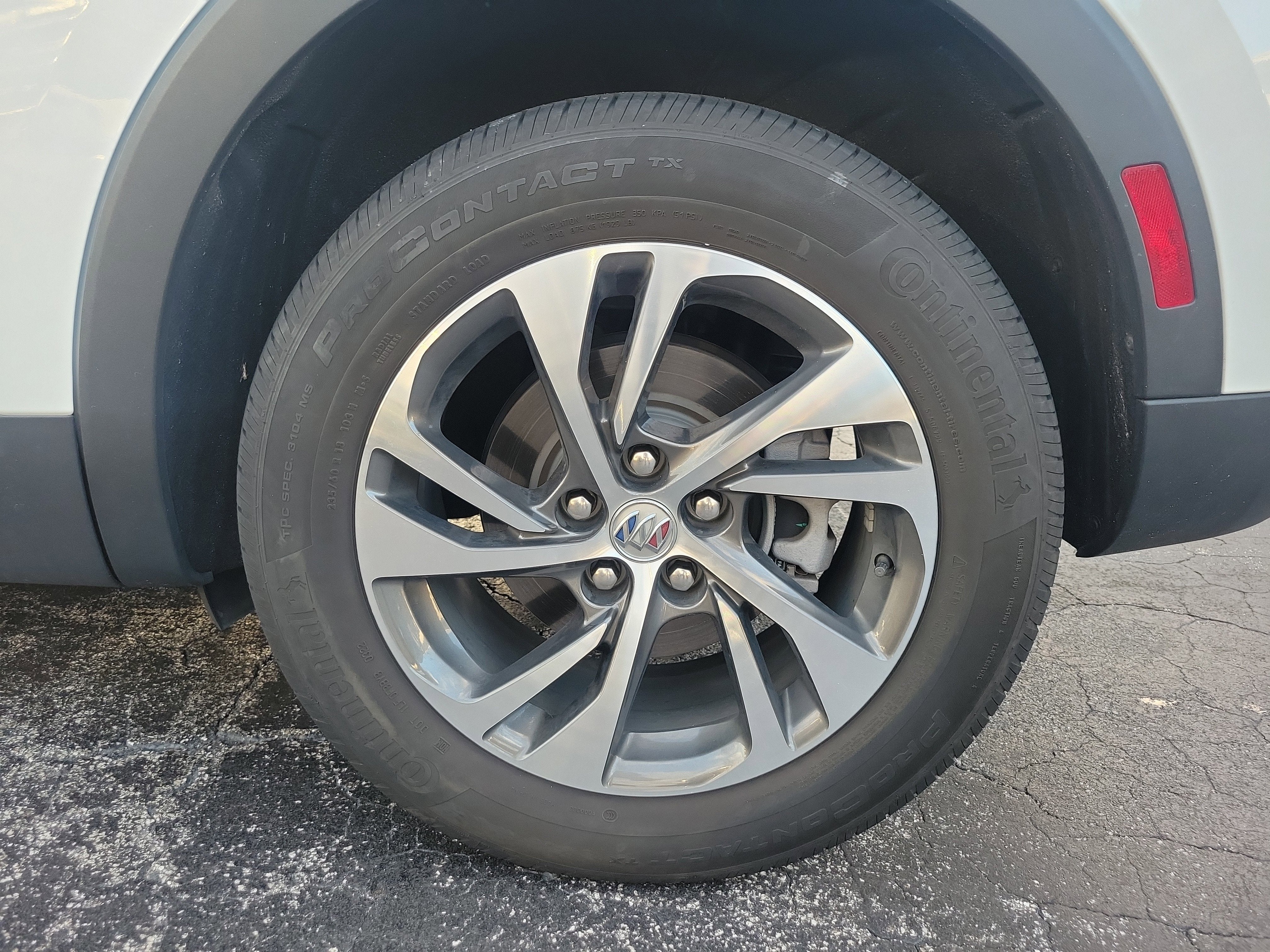 2022 Buick Envision Essence