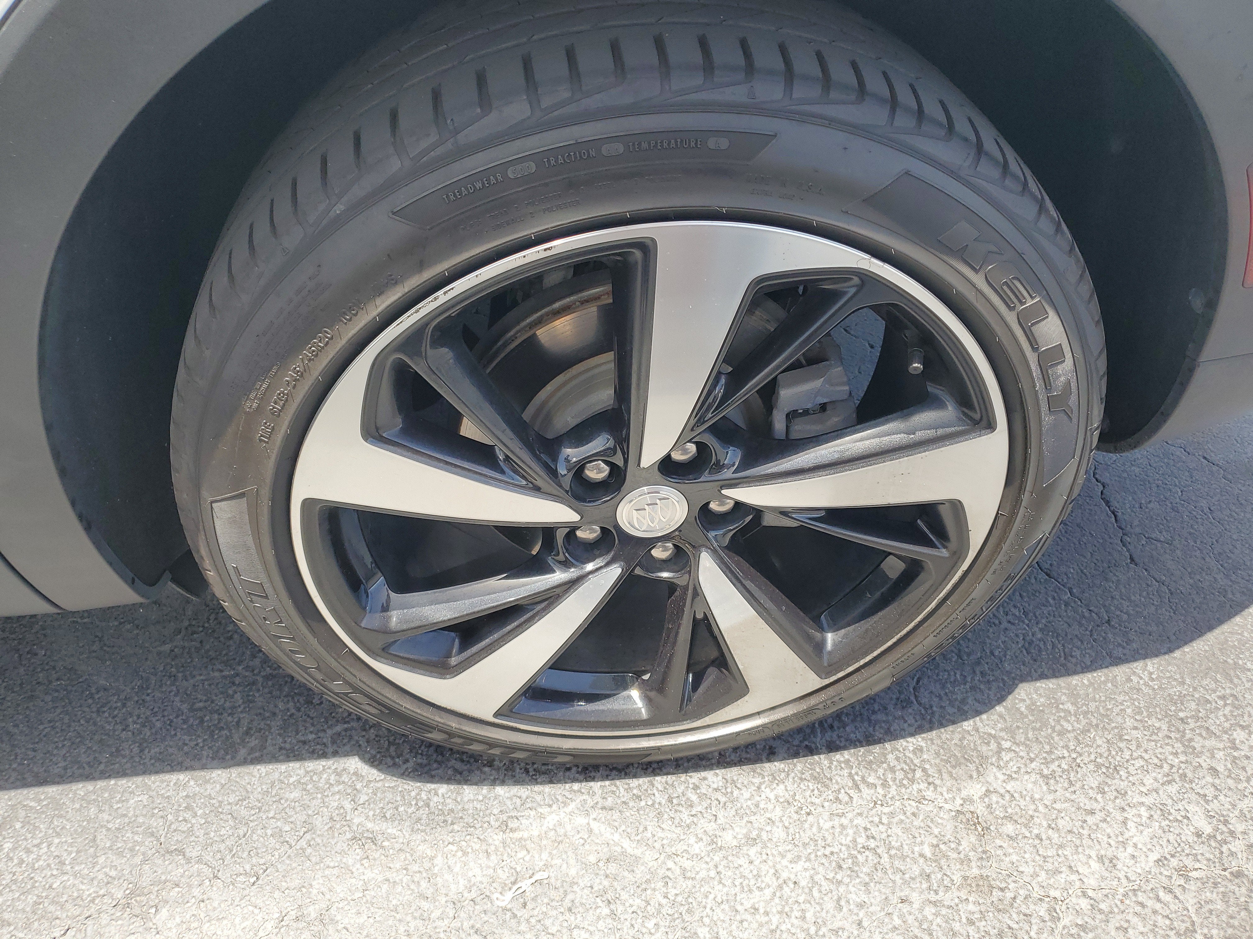2021 Buick Envision Essence