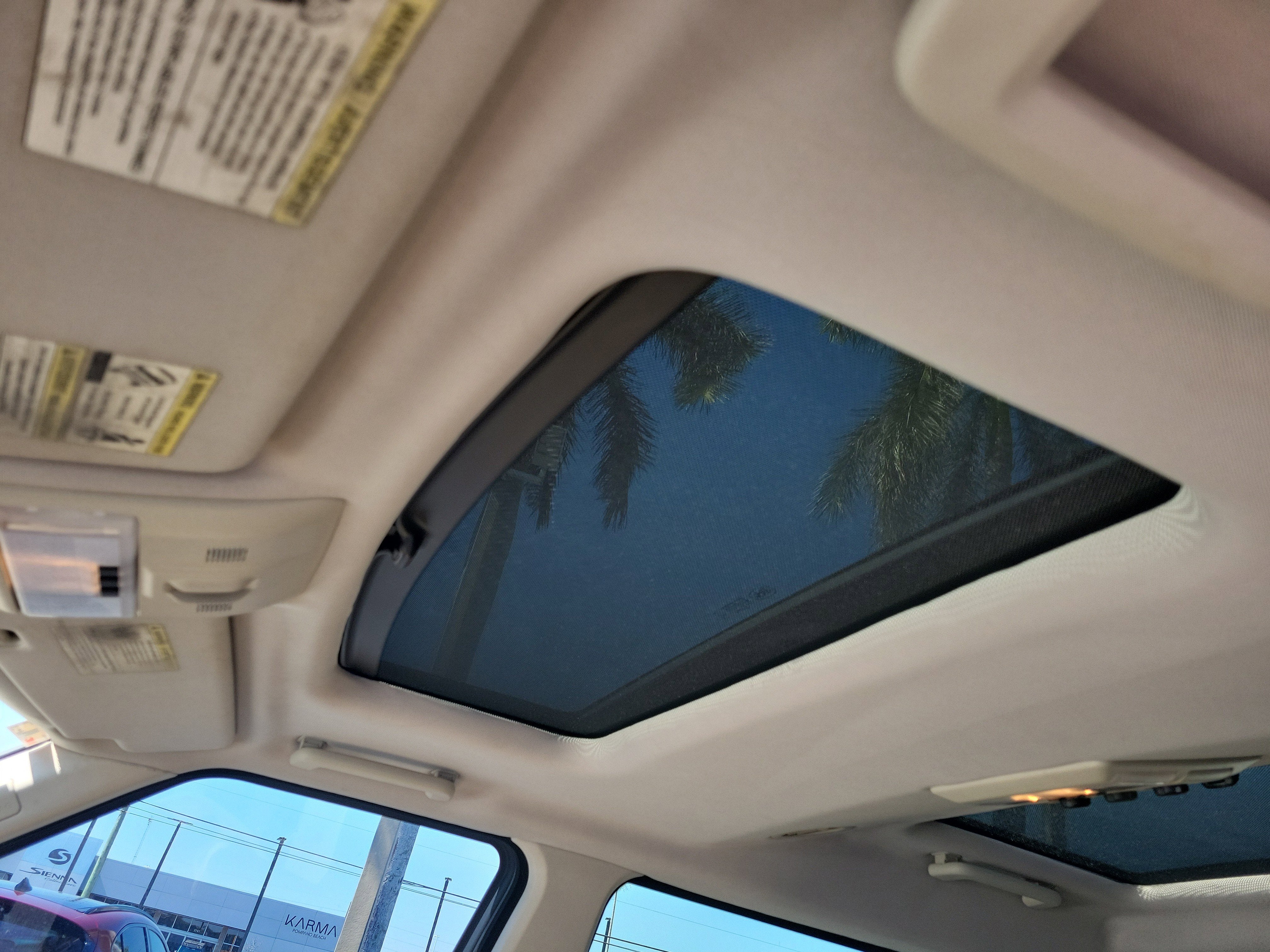 2016 Land Rover LR4 HSE LUX