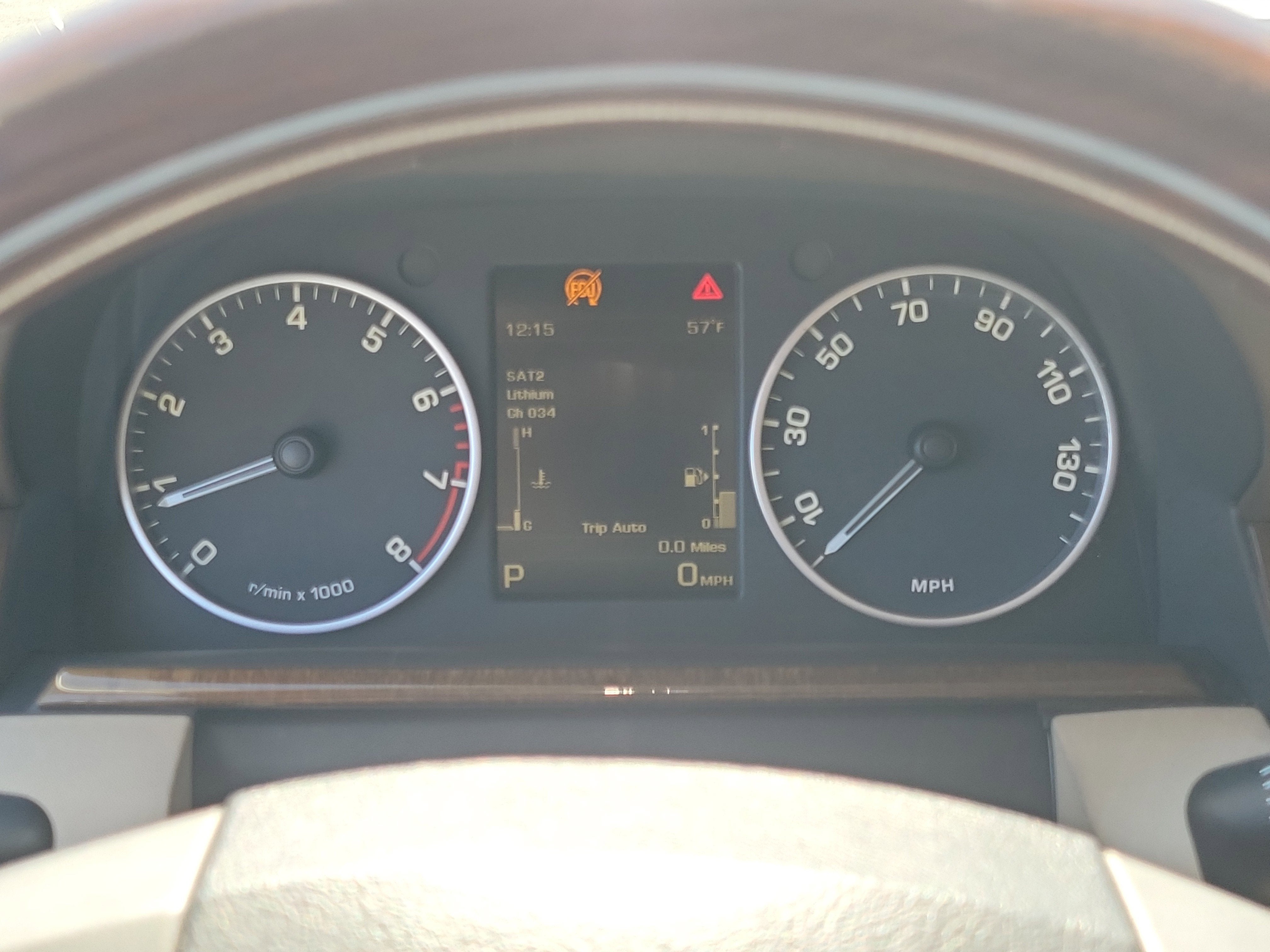 2016 Land Rover LR4 HSE LUX