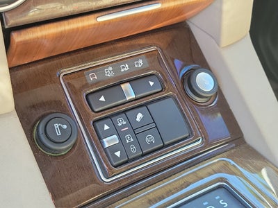 2016 Land Rover LR4 HSE LUX