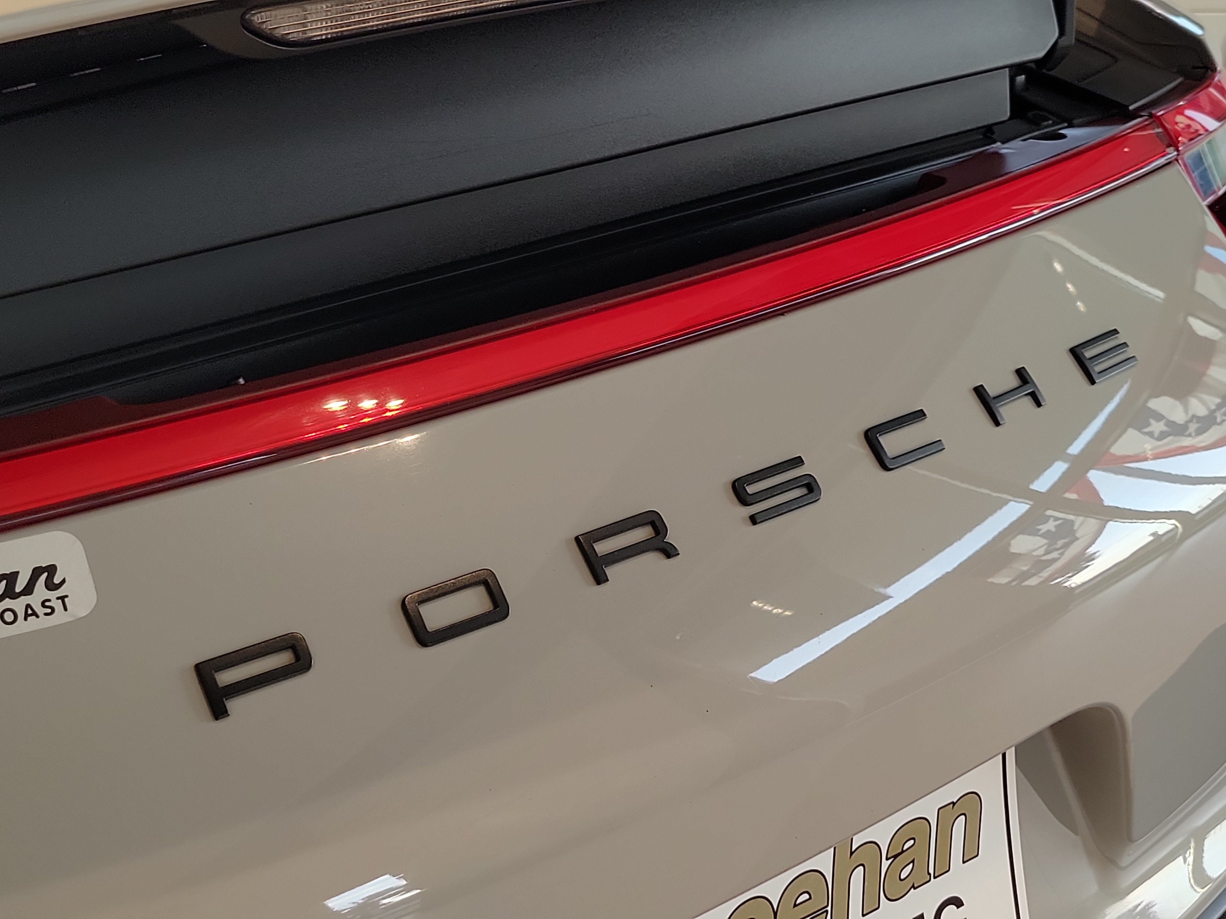 2018 Porsche 911 Carrera 4 GTS