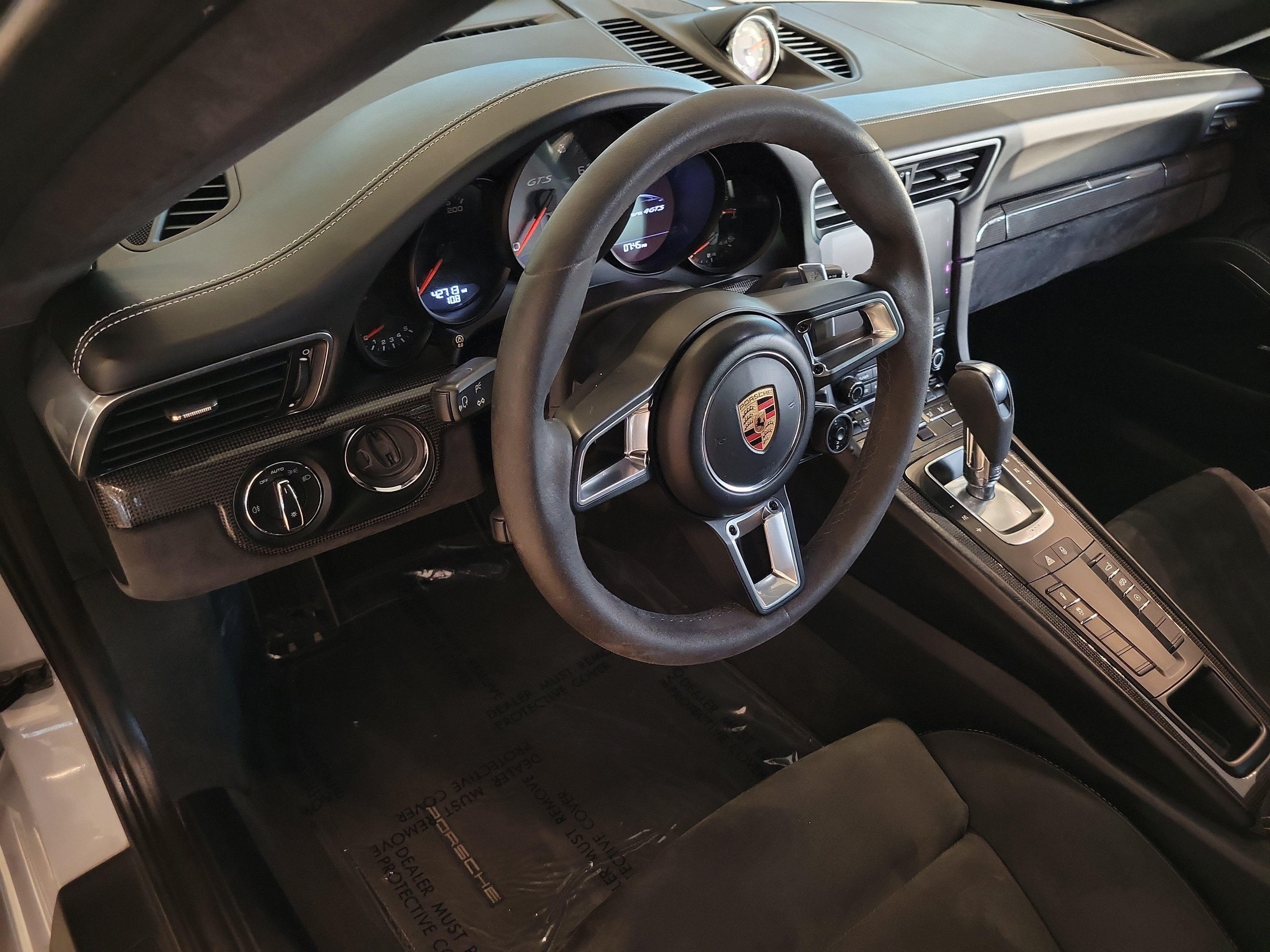 2018 Porsche 911 Carrera 4 GTS