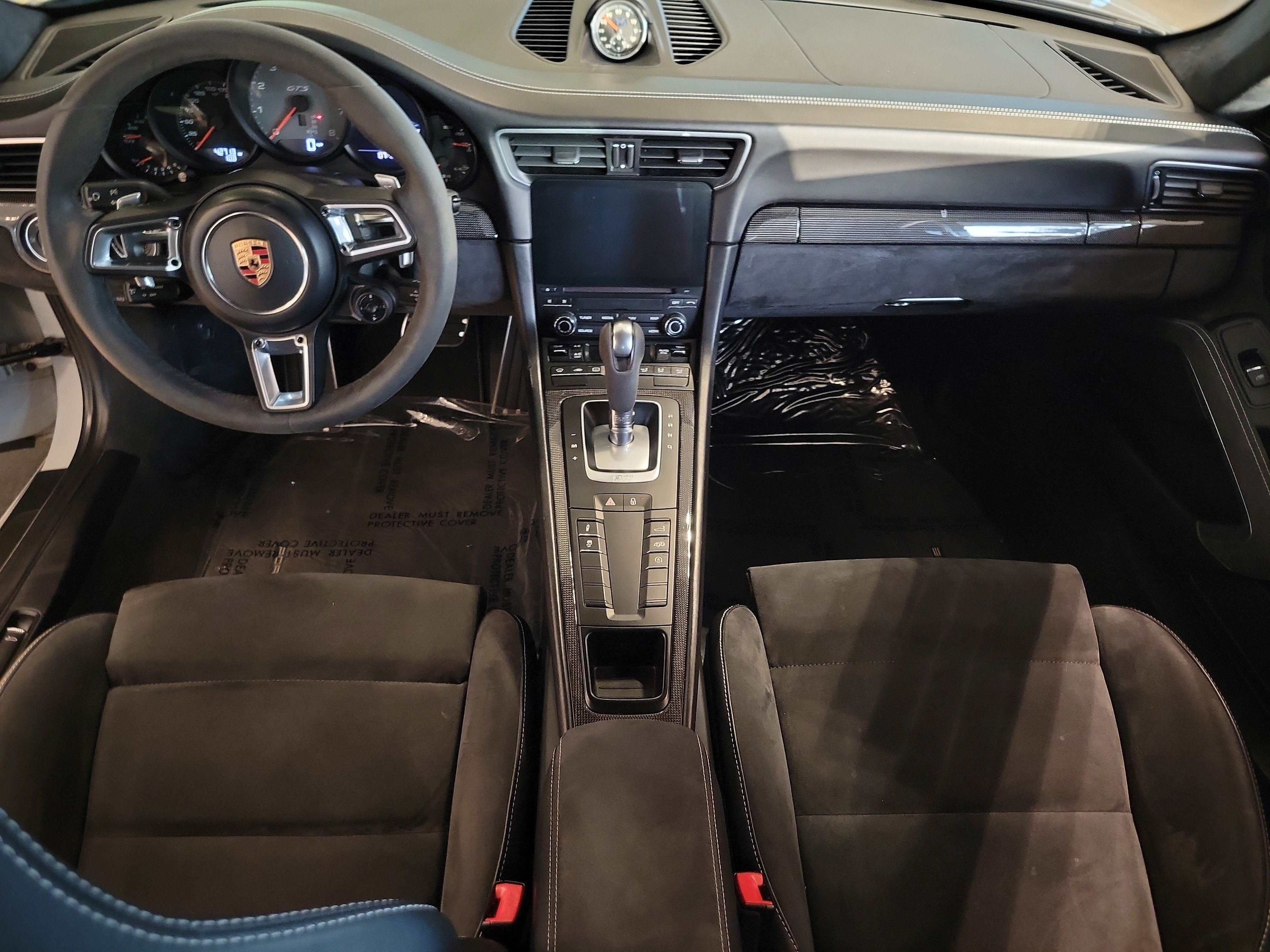 2018 Porsche 911 Carrera 4 GTS