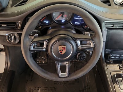 2018 Porsche 911 Carrera 4 GTS