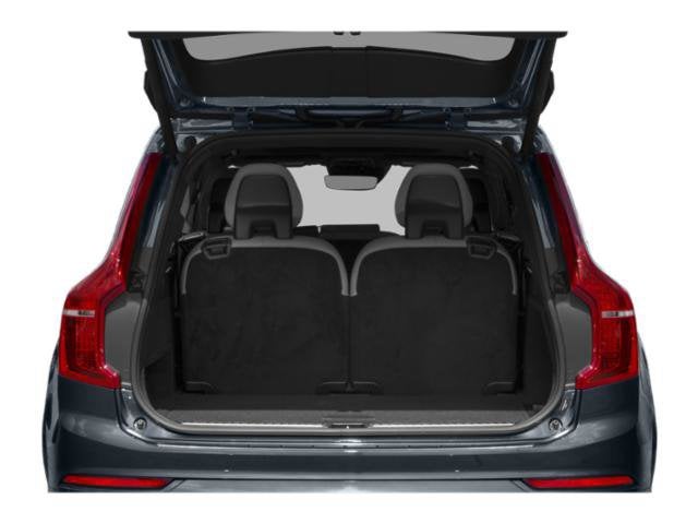 2019 Volvo XC90 Momentum