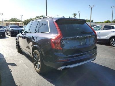 2019 Volvo XC90 Momentum