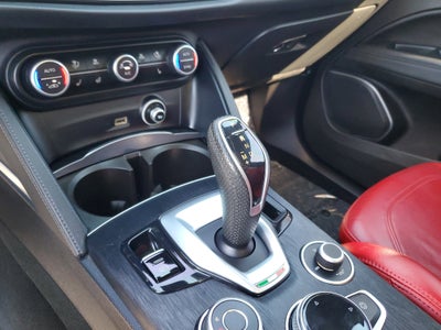 2022 Alfa Romeo Stelvio Sprint