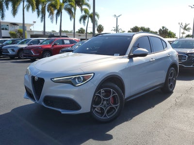 2022 Alfa Romeo Stelvio Sprint