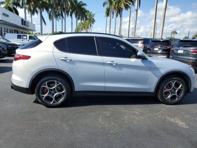 2022 Alfa Romeo Stelvio Sprint