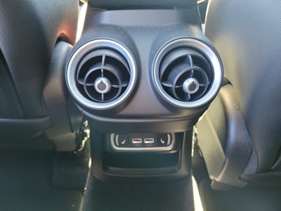 2022 Alfa Romeo Stelvio Quadrifoglio