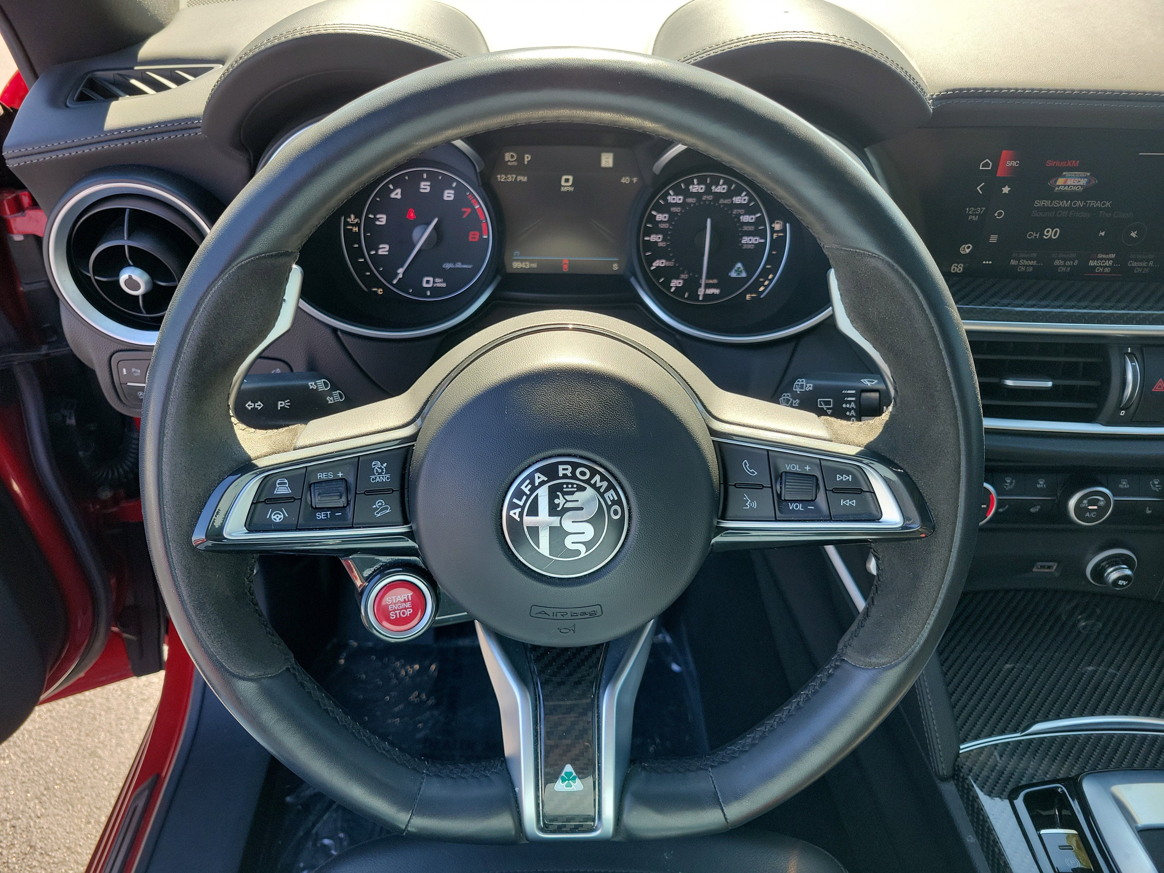 2022 Alfa Romeo Stelvio Quadrifoglio