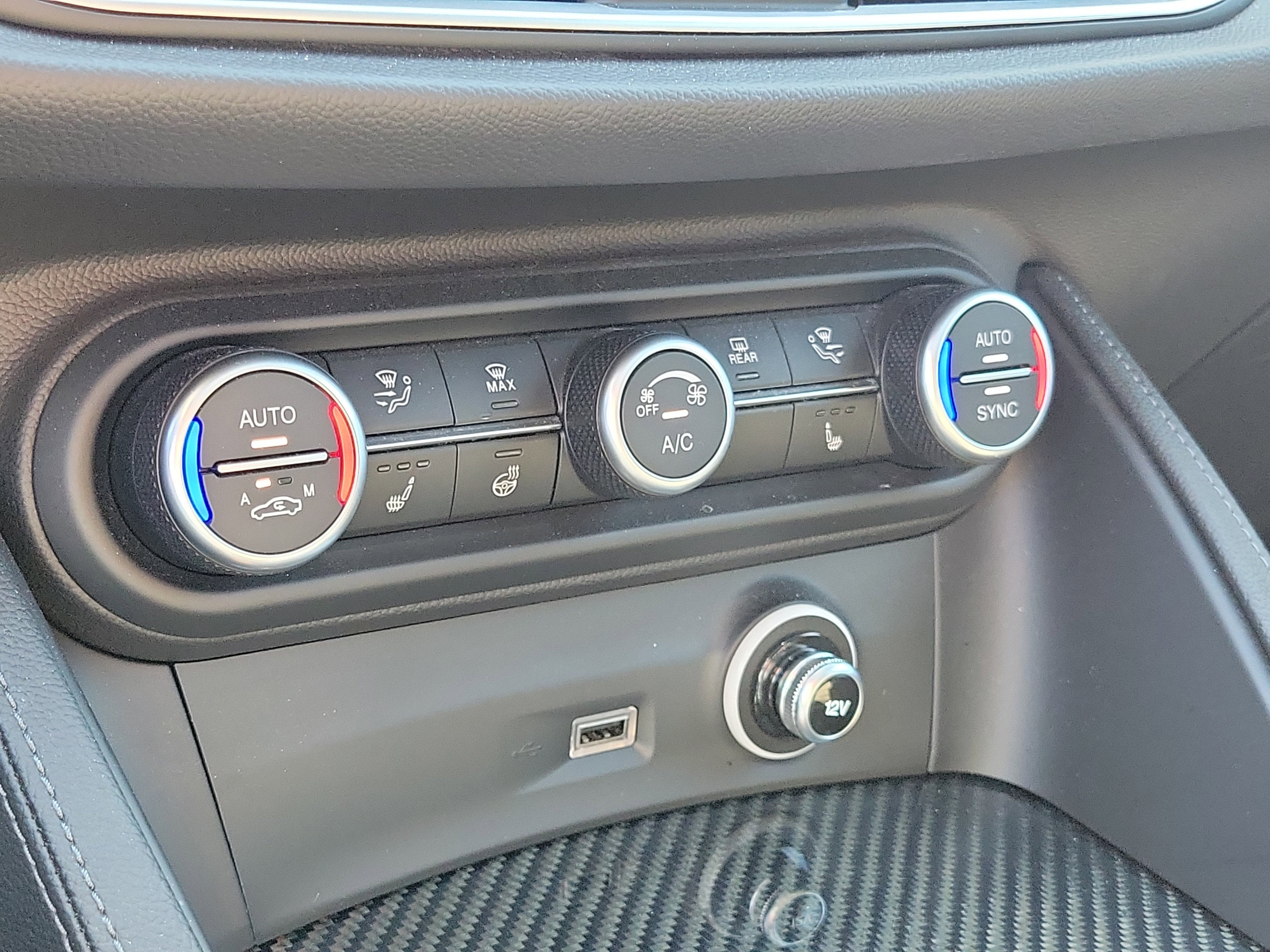 2022 Alfa Romeo Stelvio Quadrifoglio