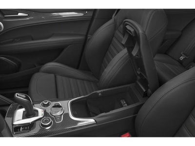 2022 Alfa Romeo Stelvio Quadrifoglio