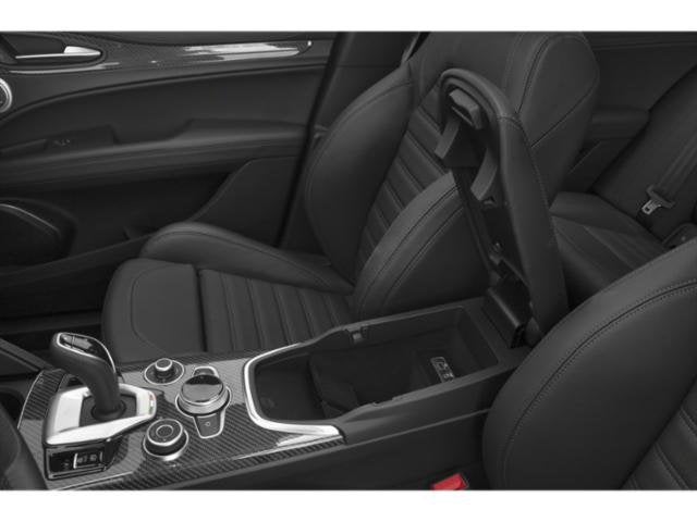 2022 Alfa Romeo Stelvio Quadrifoglio