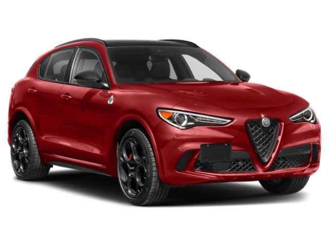 2022 Alfa Romeo Stelvio Quadrifoglio
