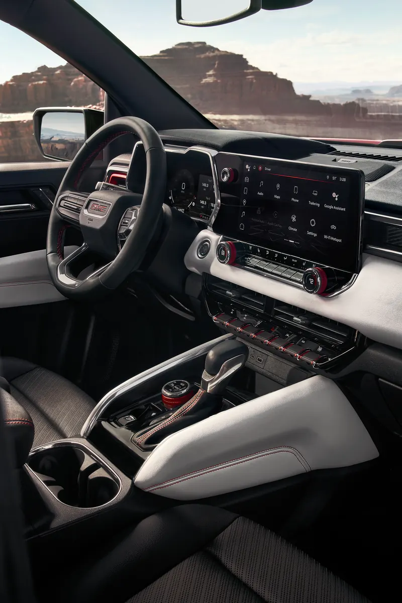 2026 GMC Canyon infotainment system at Sheehan Buick GMC in LIGHTHOUSE POINT FL
