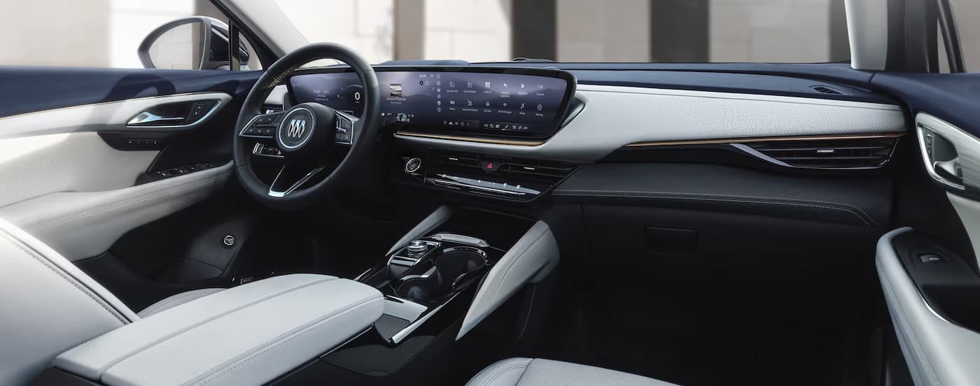 Black and white interior and dash in a 2024 Buick Envision Avenir.